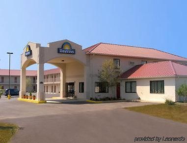 Days Inn Of Centre Luaran gambar